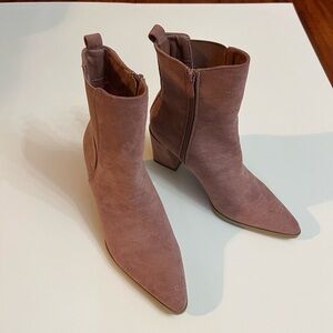 Mata Shoes Blush Suede Ankle Booties